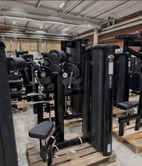 Edition80 Deltoid Raise Machine – gym80 Edition80 gymmaskin