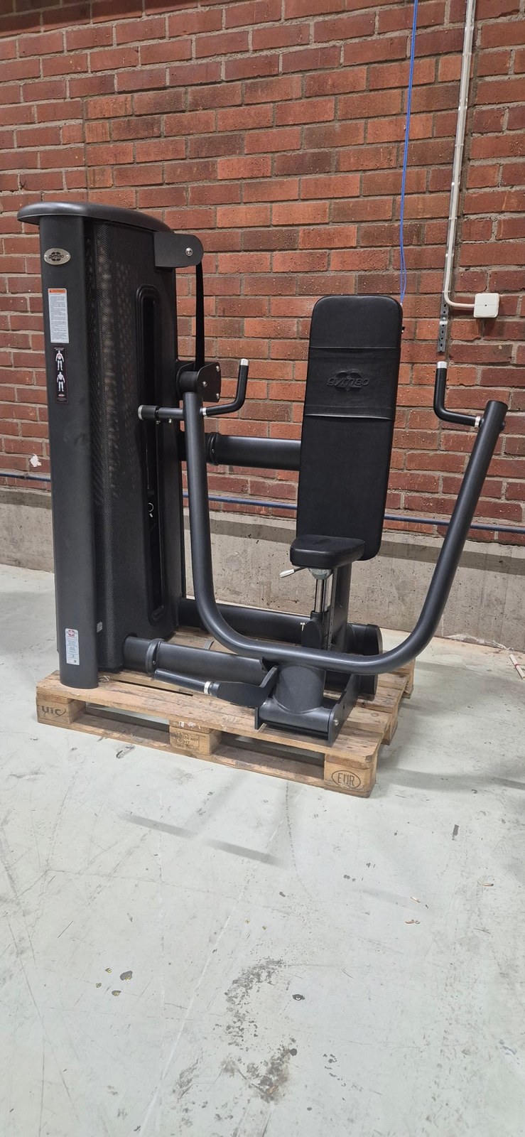 Edition80 Seated Chest Press – gym80 Edition80 gymmaskin